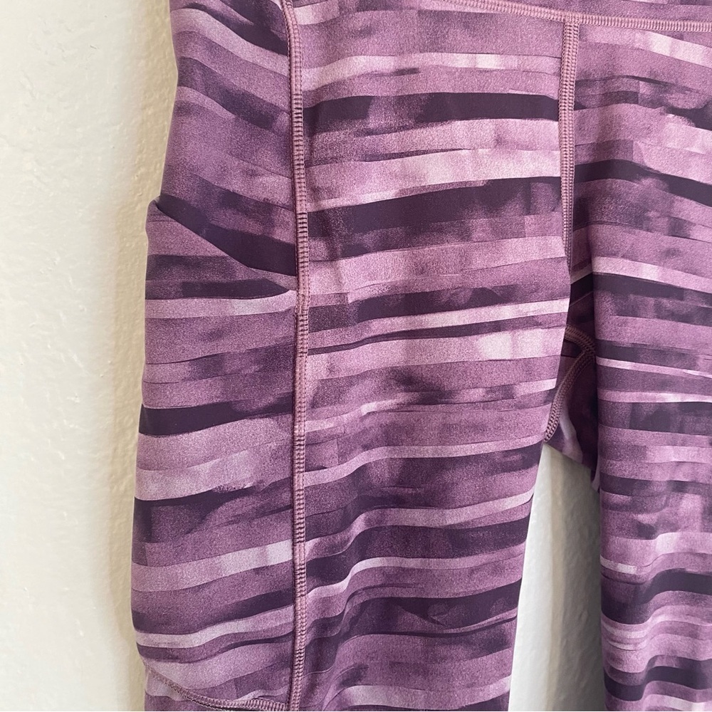 Lululemon Athletica Purple Leggings with Wide Waistband capri‎ - Picture 2 of 5